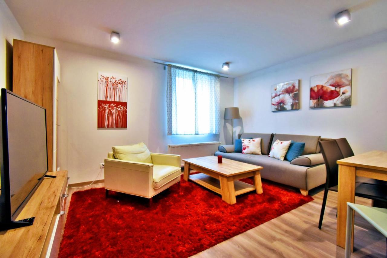 Apartment Dalibor II With Private Entrance And Private Garage Szpindlerowy Młyn Zewnętrze zdjęcie