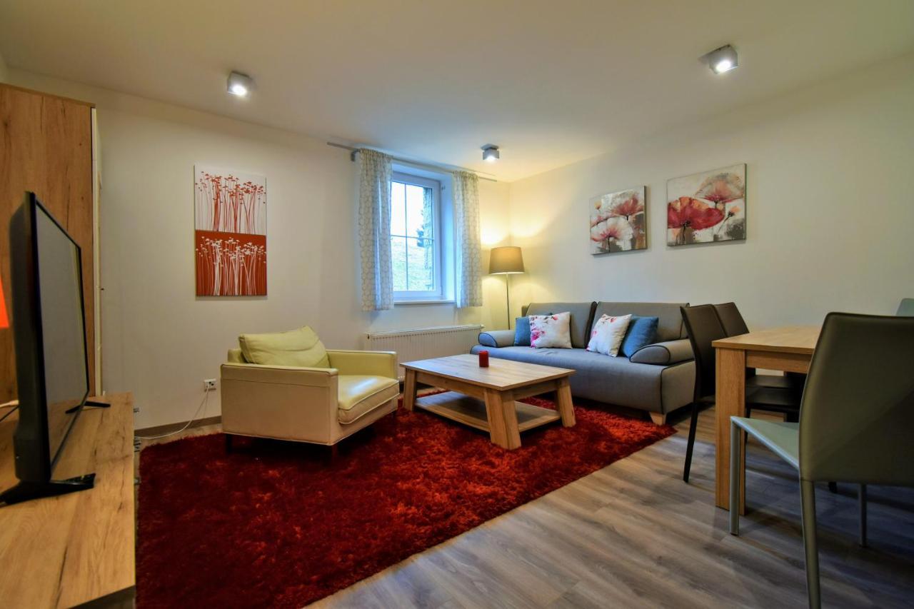 Apartment Dalibor II With Private Entrance And Private Garage Szpindlerowy Młyn Zewnętrze zdjęcie