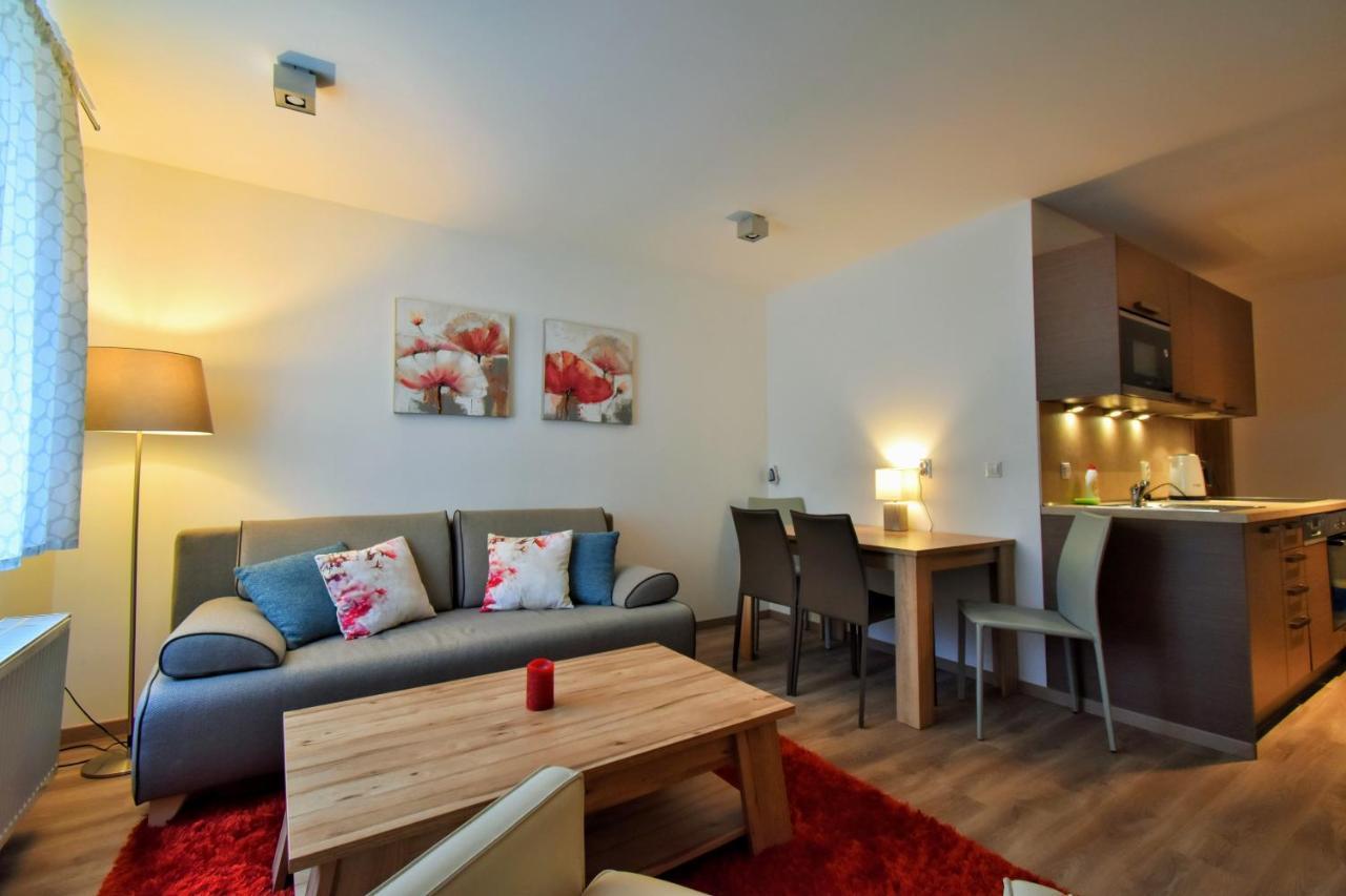 Apartment Dalibor II With Private Entrance And Private Garage Szpindlerowy Młyn Zewnętrze zdjęcie